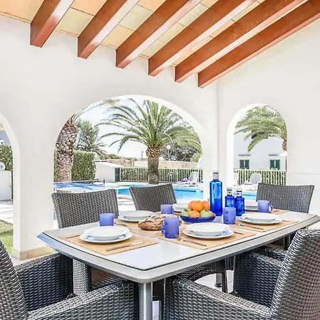 Villa Cala'n Blanes Sleeps 9 Pool Air Con Wifi
