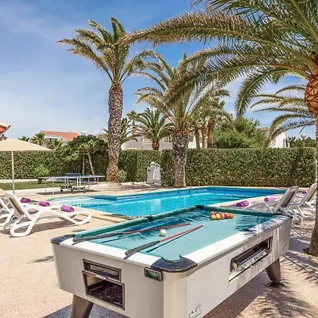 Cala'n Blanes Sleeps 9 Pool Air Con Wifi * 칼라엔블레인즈